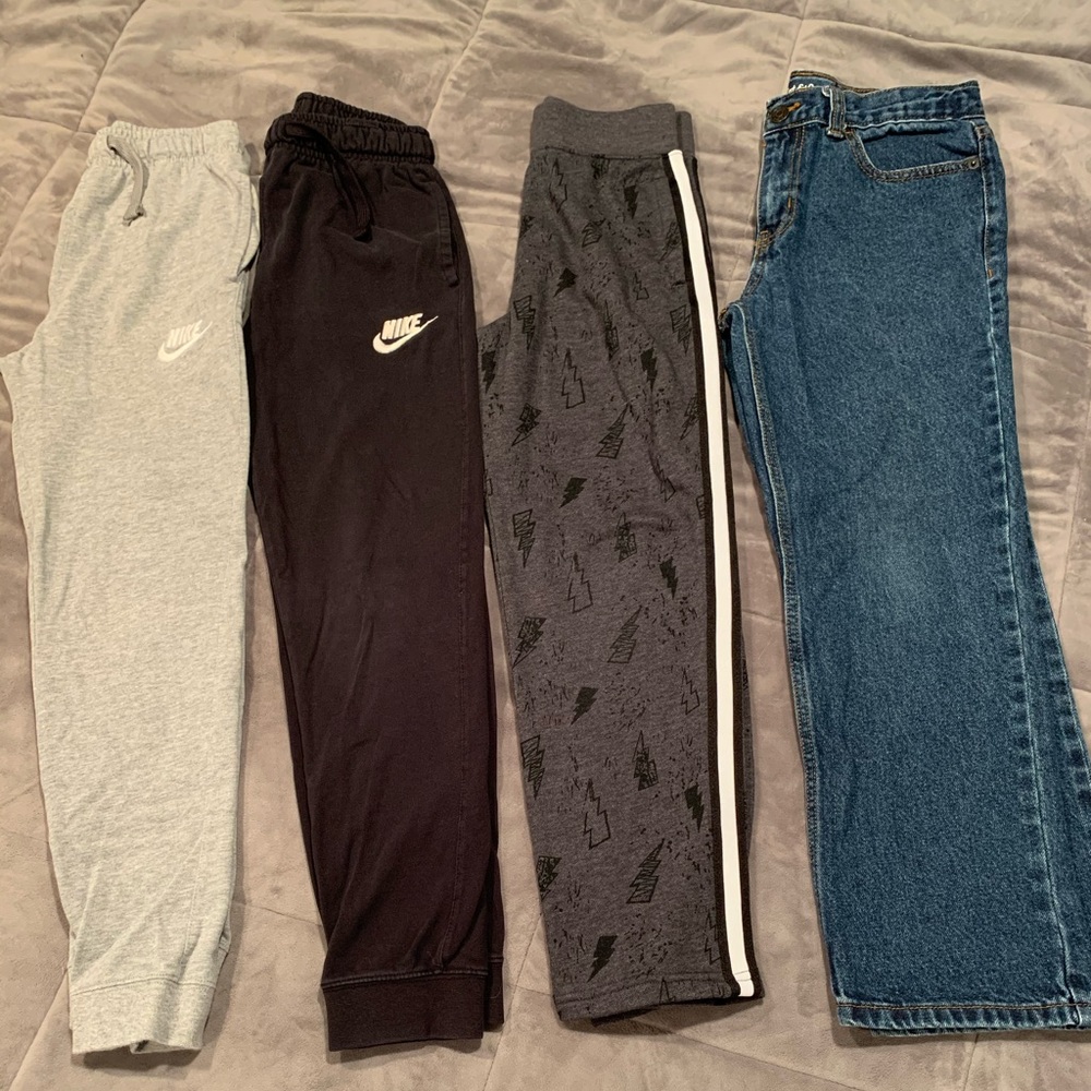 4 pairs boys size 10/12 pants bundle